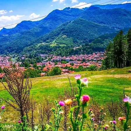 Луксозна вила зорница *